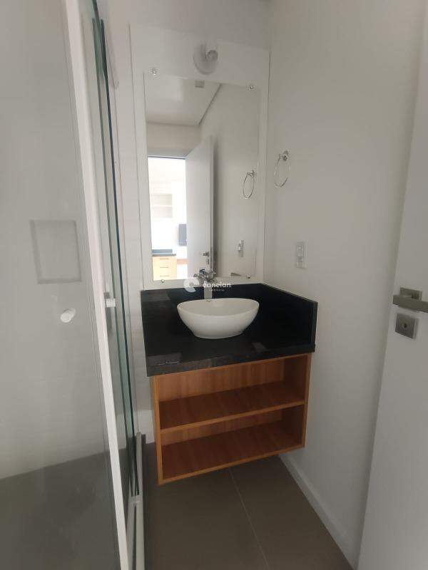 Apartamento para aluguel no Camobi: 