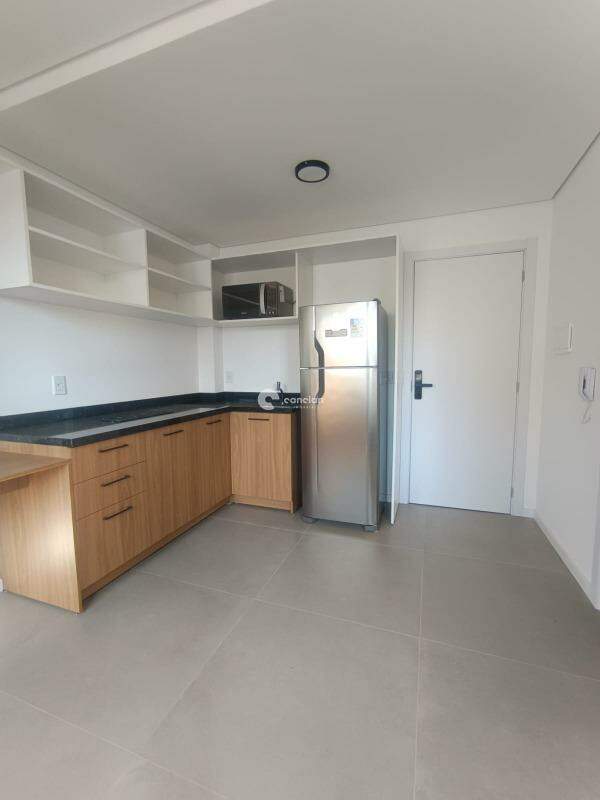 Apartamento para aluguel no Camobi: 