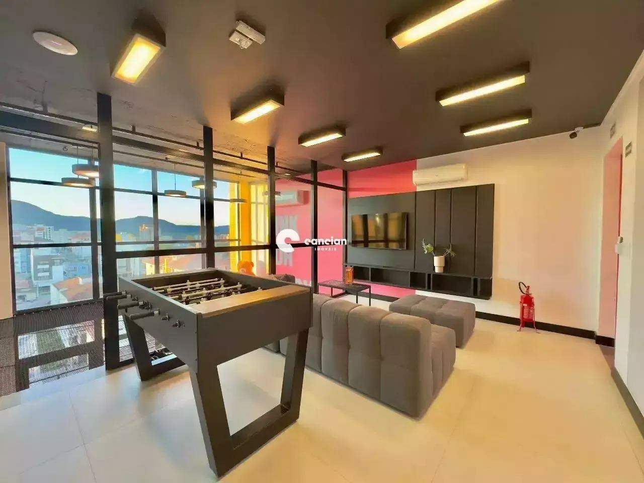Apartamento para aluguel no Camobi: 