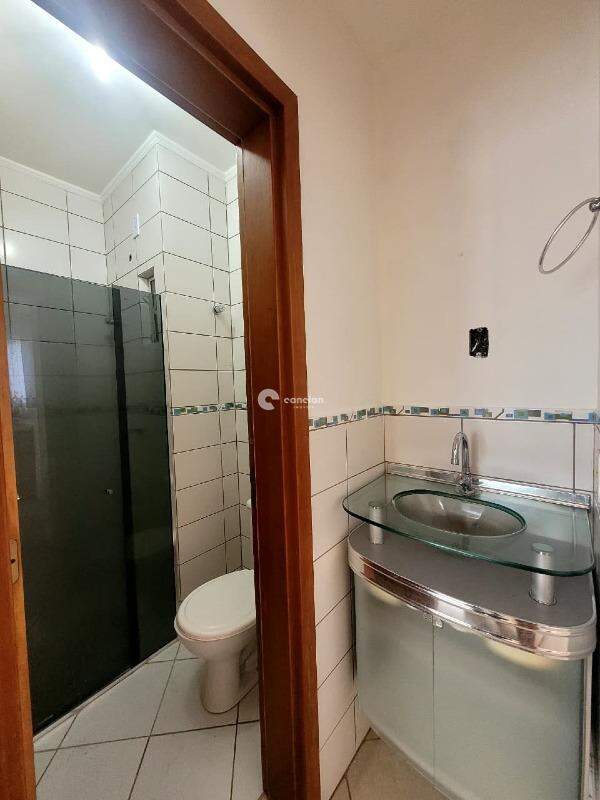 Apartamento para aluguel no Centro: 