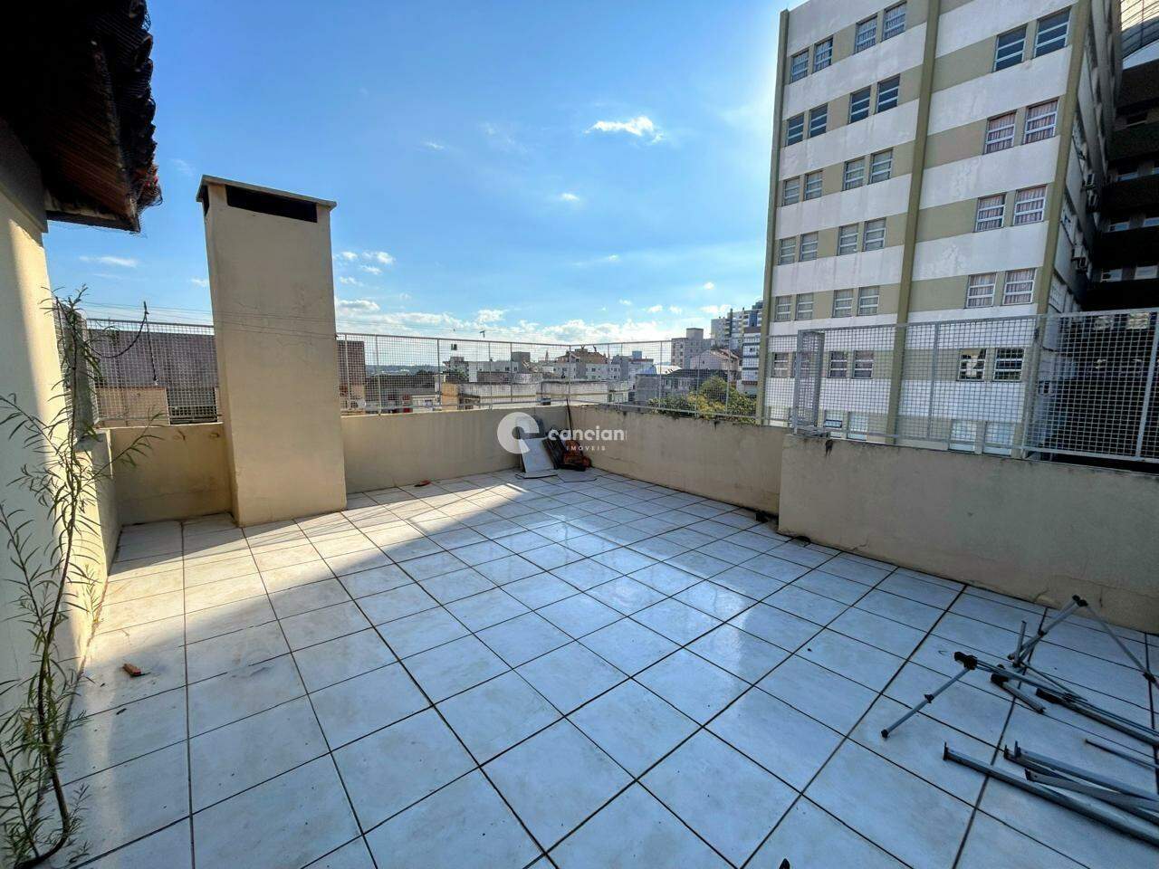 Duplex à venda no Centro: 