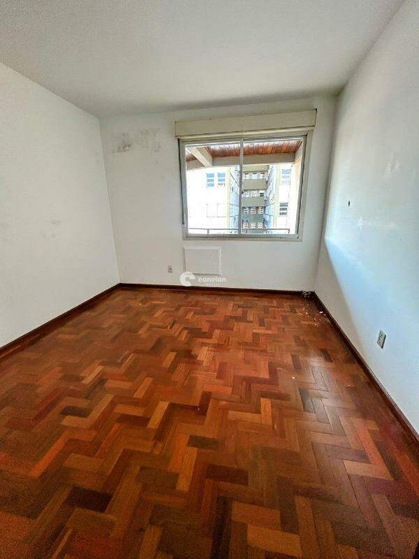Duplex à venda no Centro: 