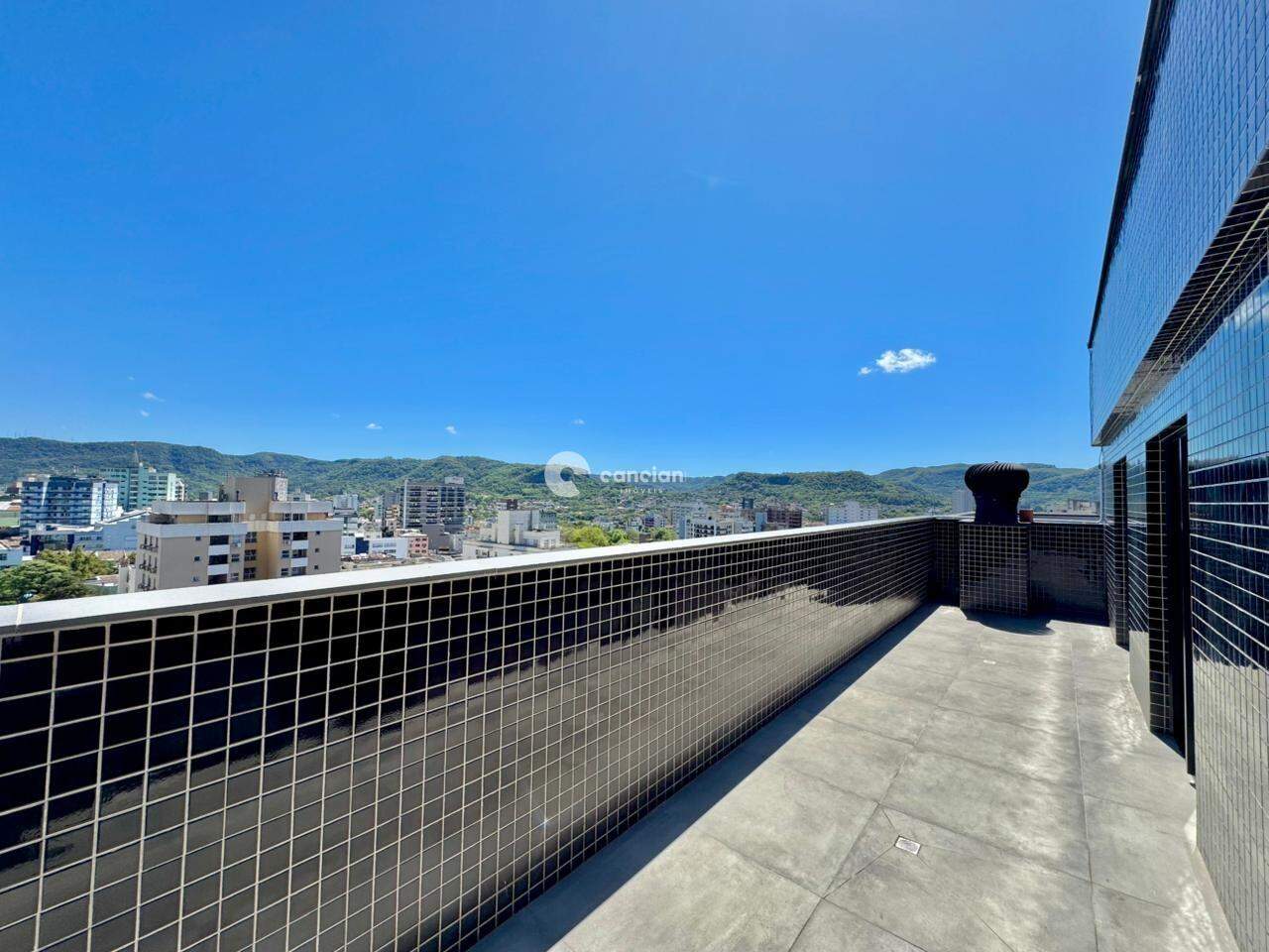 Apartamento para aluguel no Centro: 