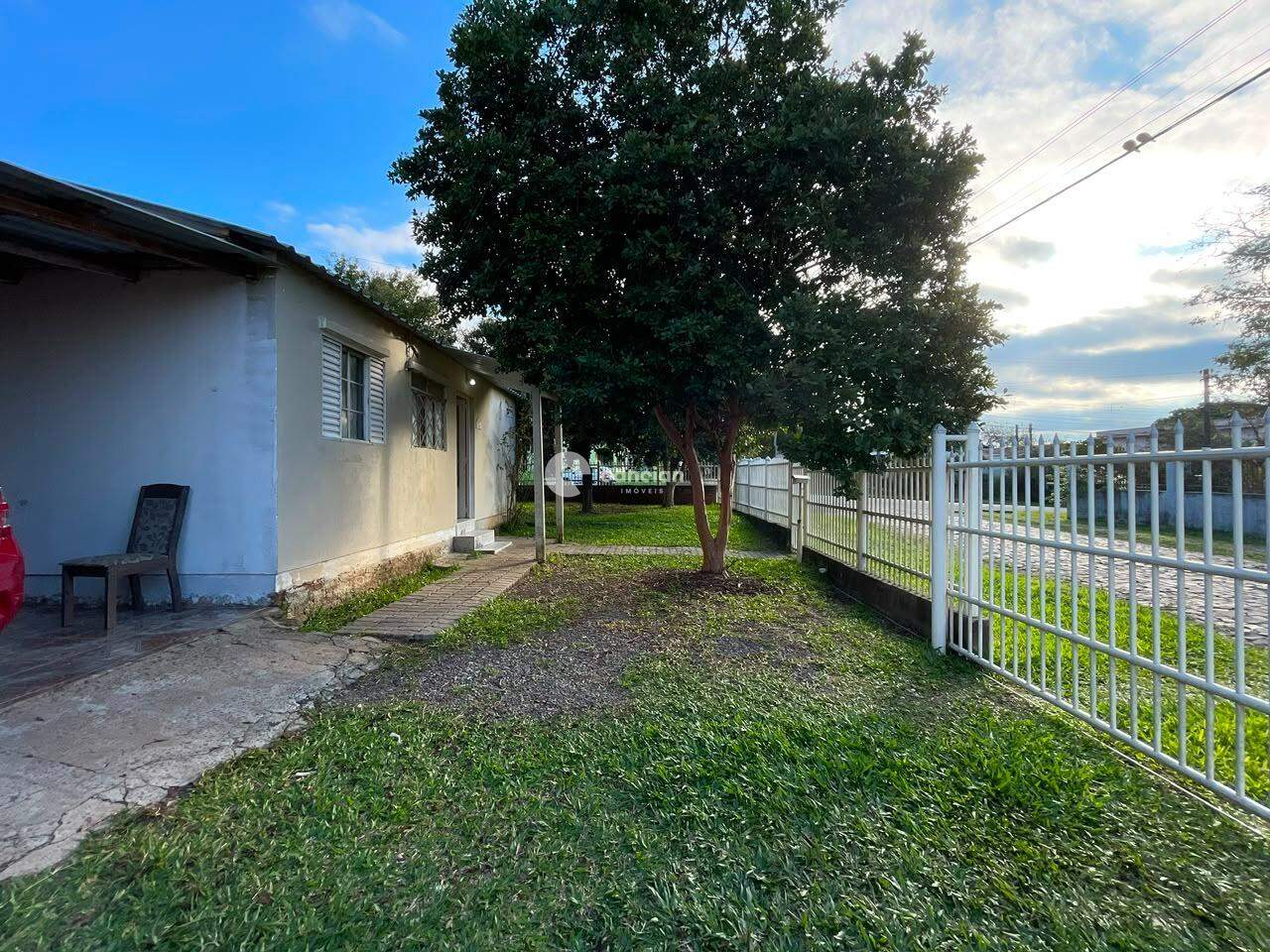 Casa à venda no Camobi: 