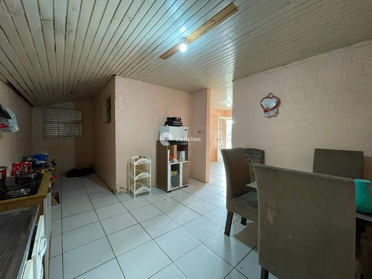 Casa à venda no Camobi: 