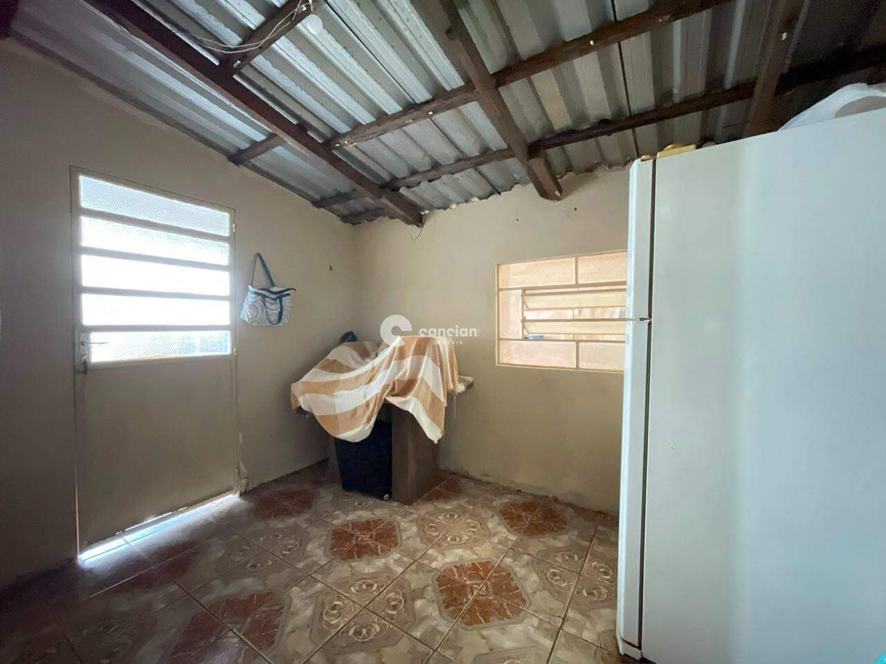 Casa à venda no Camobi: 