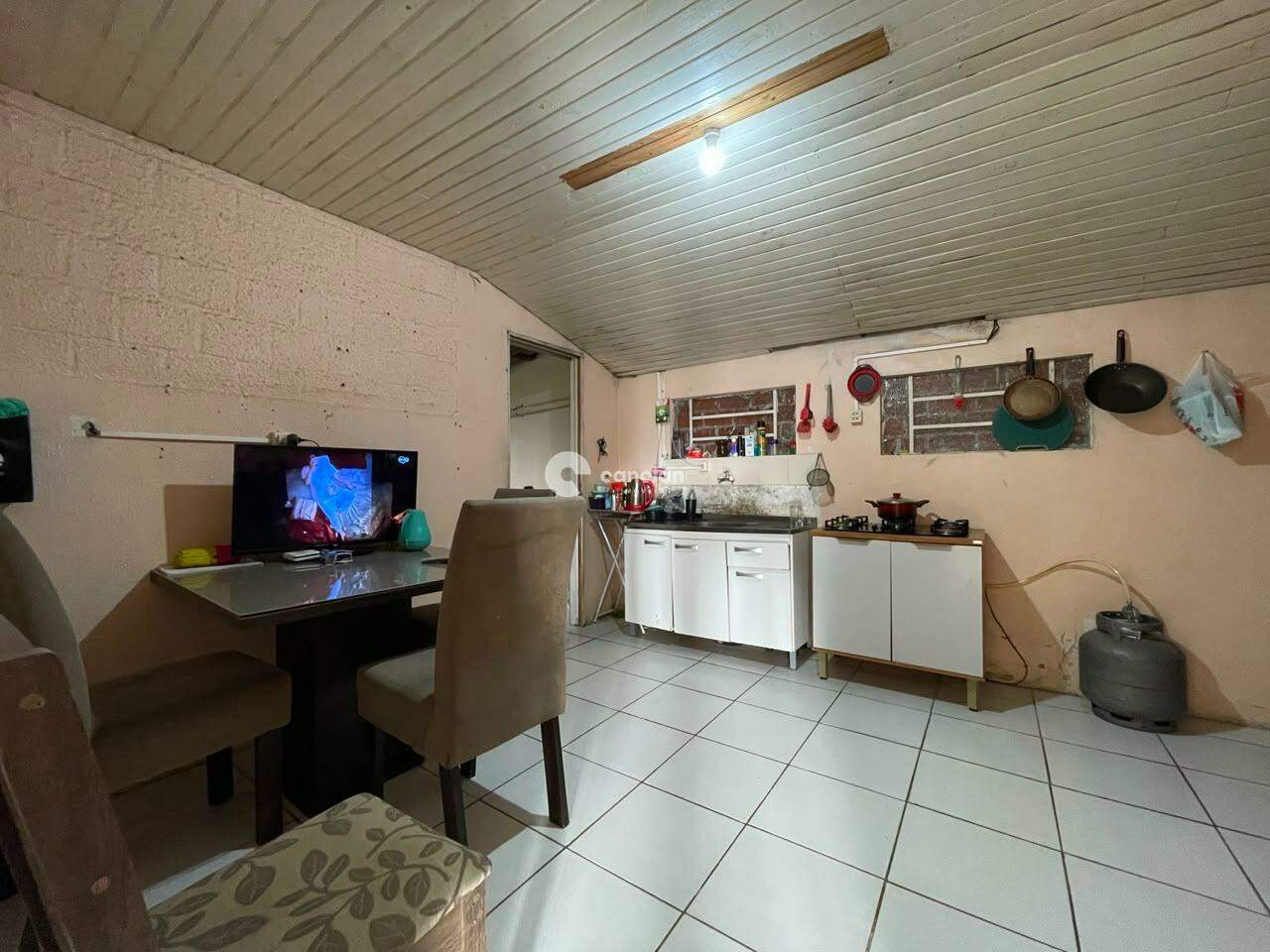 Casa à venda no Camobi: 