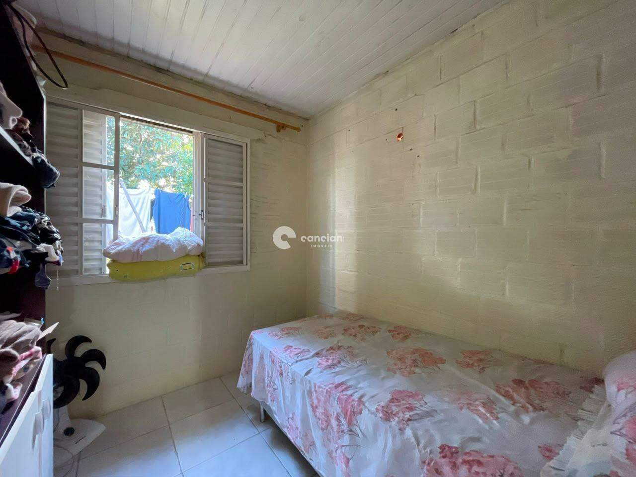 Casa à venda no Camobi: 