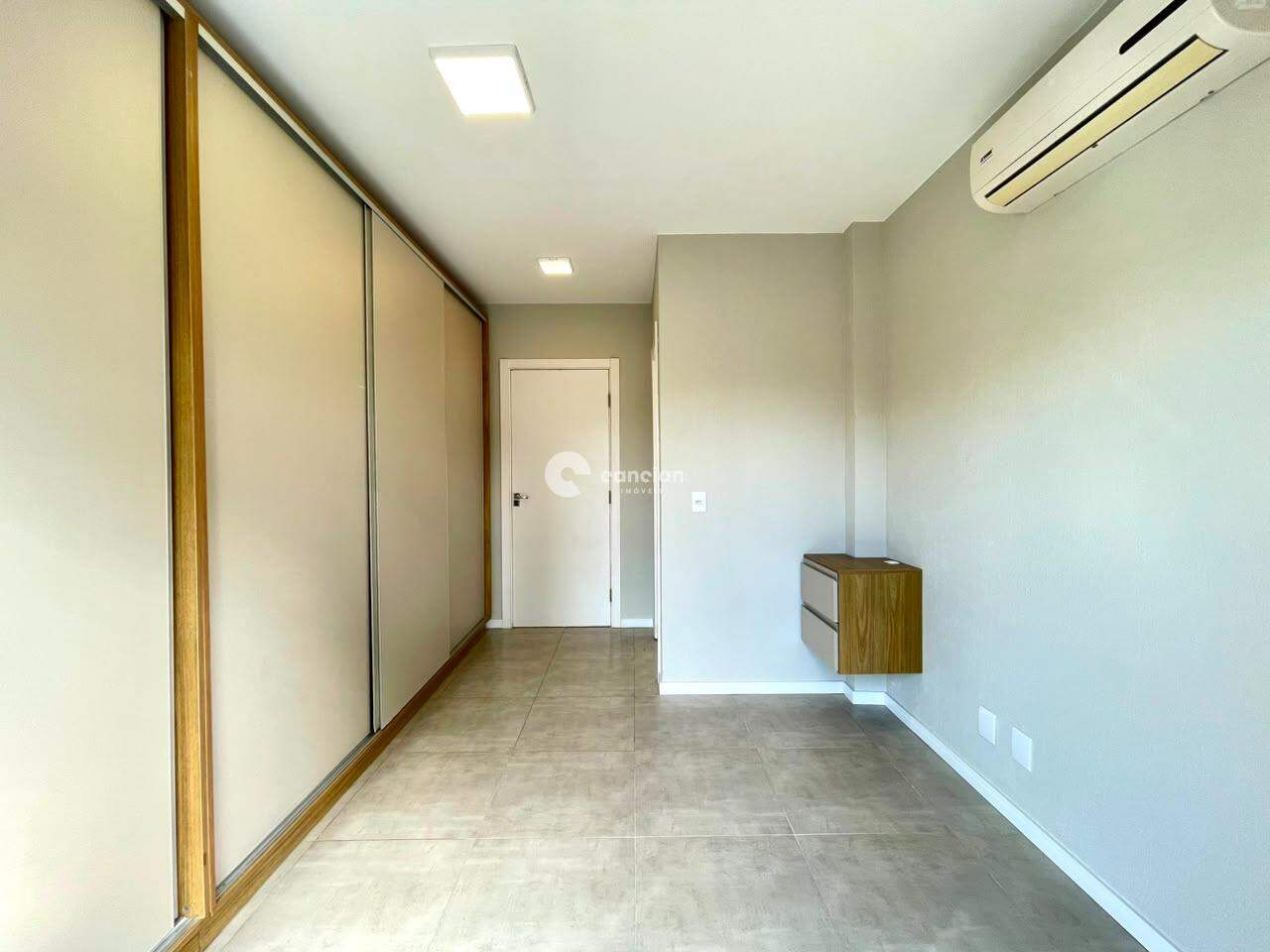 Casa de Condomínio para aluguel no São José: