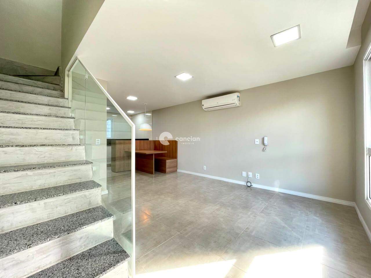 Casa de Condomínio para aluguel no São José: