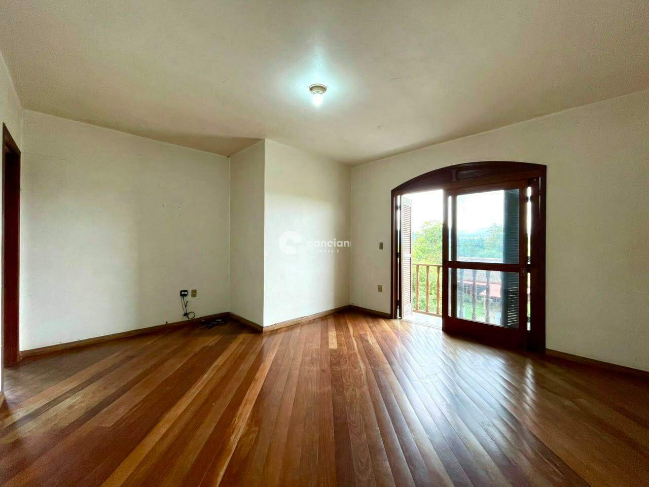 Apartamento para aluguel no Pé de Plátano: