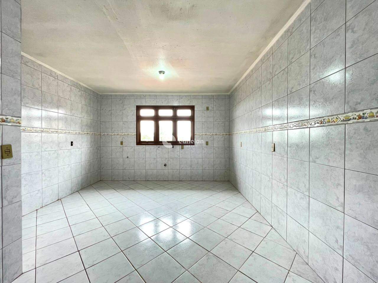 Apartamento para aluguel no Pé de Plátano: