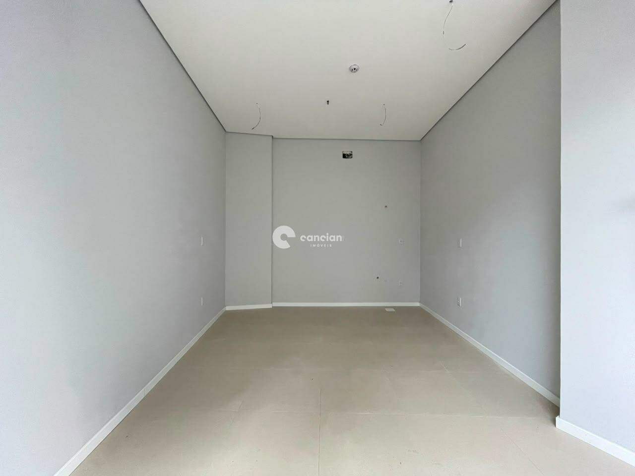 Sala Comercial para aluguel no Centro: 