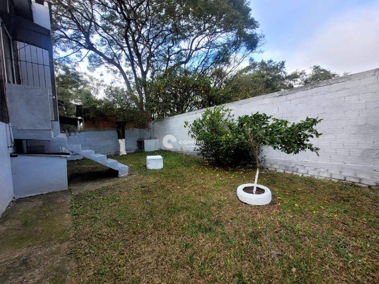 Casa para aluguel no Camobi: 
