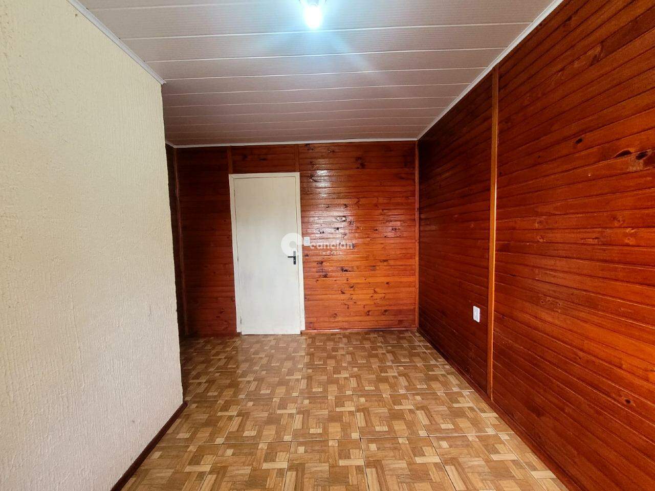 Casa para aluguel no Camobi: 