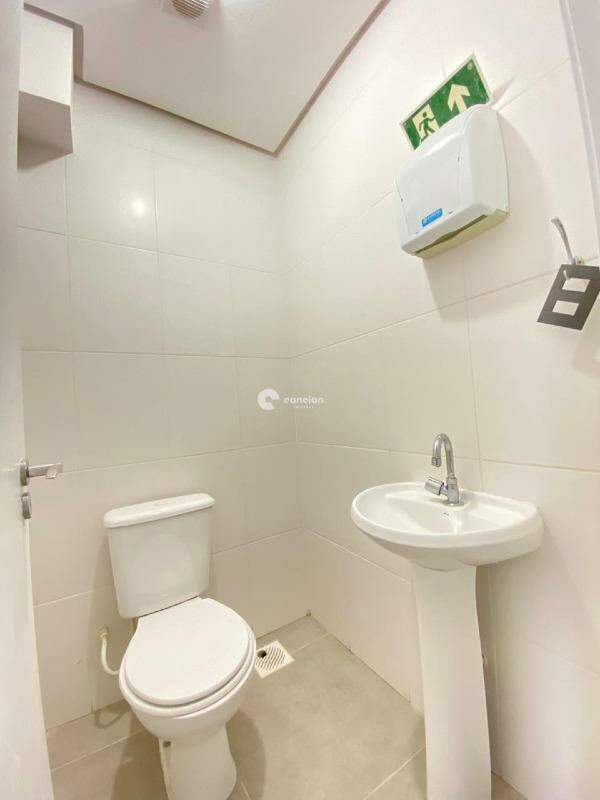 Sala Comercial à venda no Nossa Senhora das Dores: 