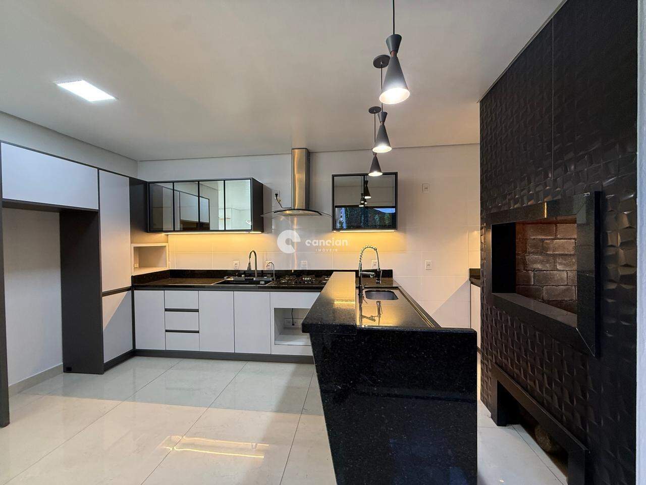 Casa à venda no Pinheiro Machado: 