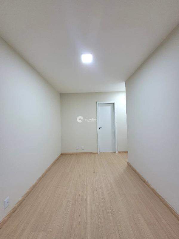 Apartamento à venda no São José: 