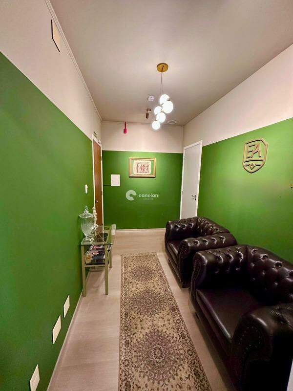 Sala Comercial à venda no Centro: 