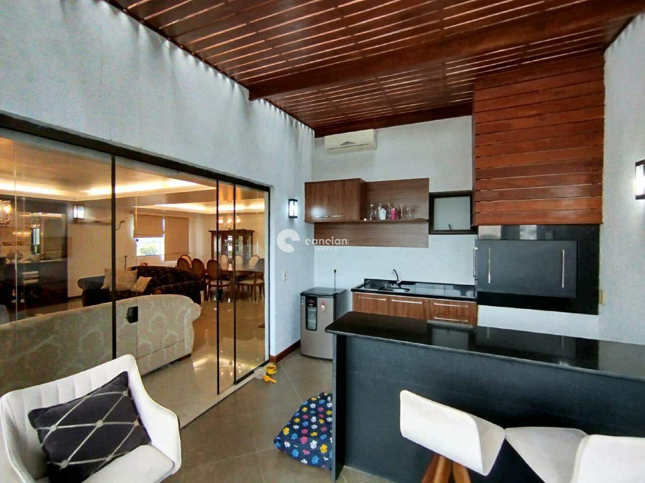 Duplex à venda no Nossa Senhora Medianeira: 