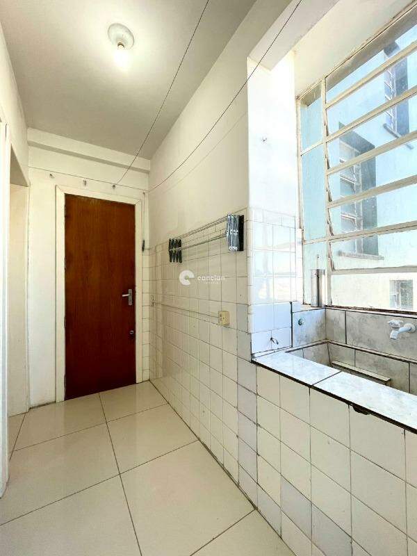 Apartamento para aluguel no Centro: 