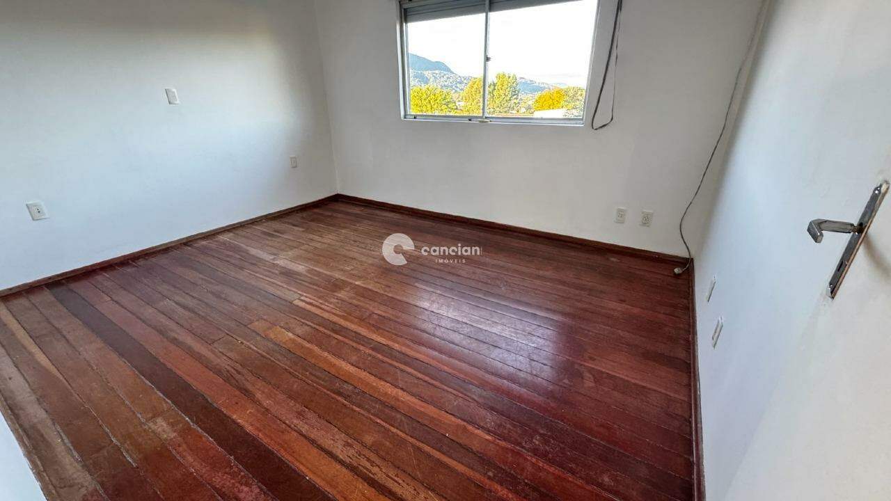 Apartamento à venda no Camobi: 