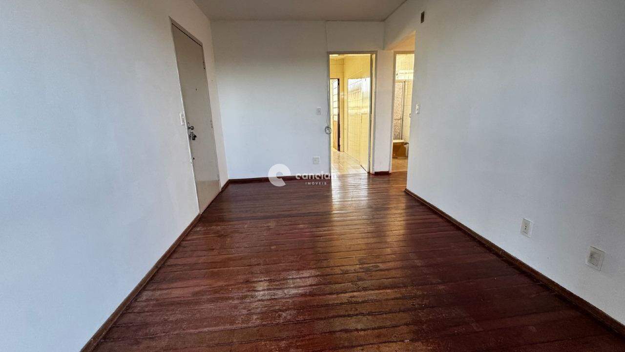 Apartamento à venda no Camobi: 