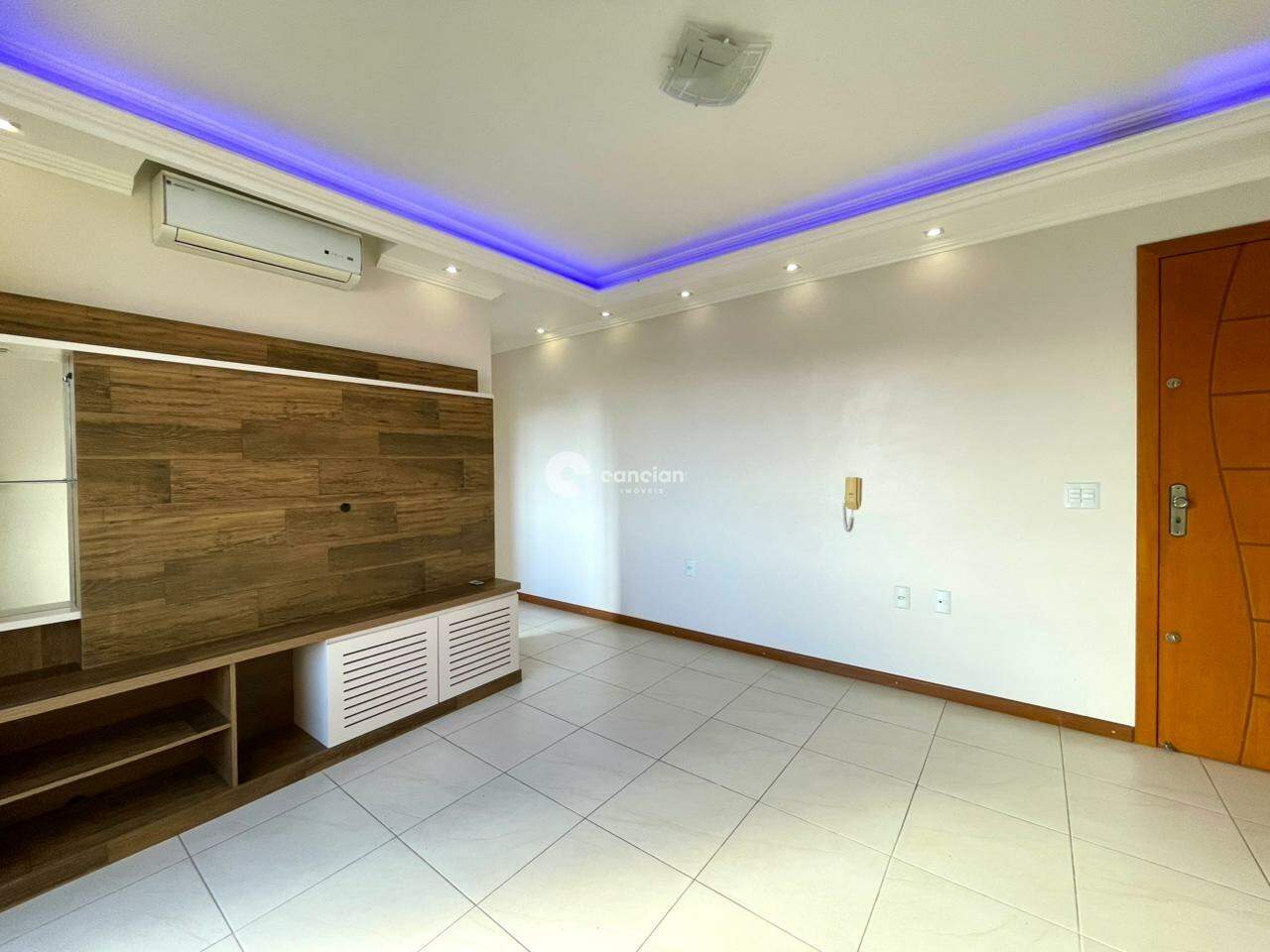 Apartamento para aluguel no Camobi: 
