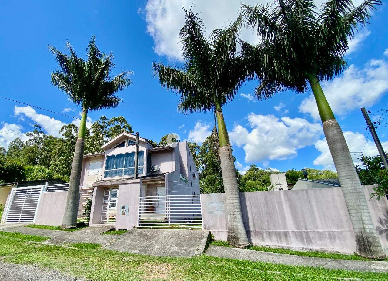Casa à venda no Dom Antônio Reis: 