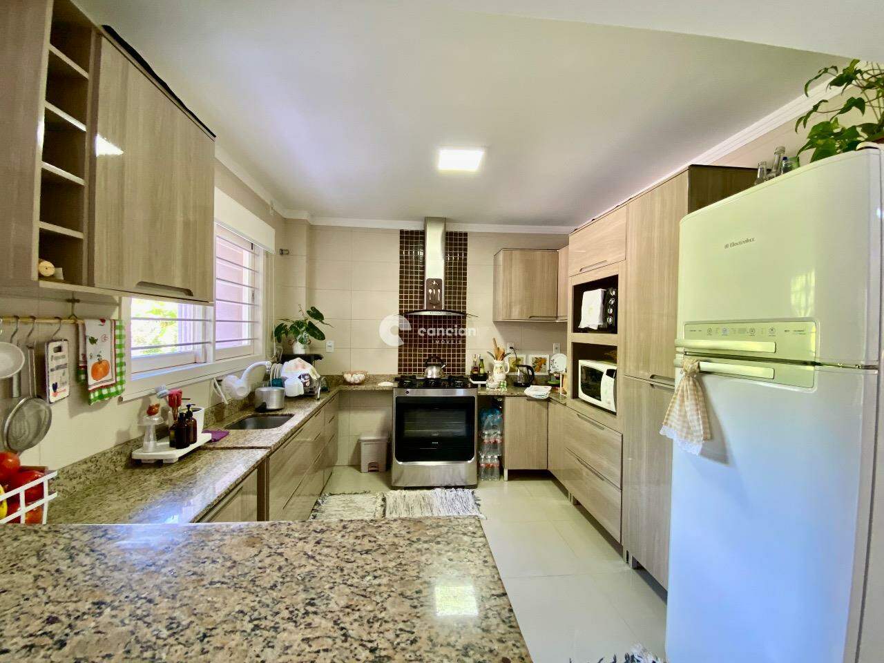 Casa à venda no Dom Antônio Reis: 
