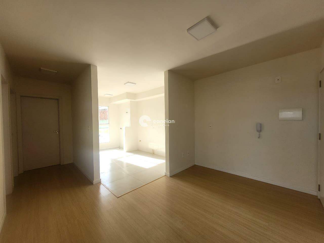 Apartamento para aluguel no Camobi: 