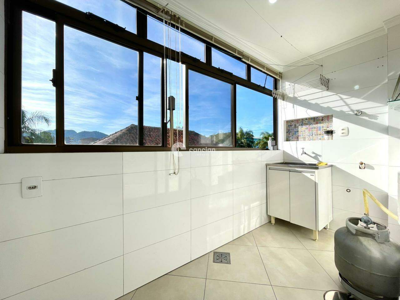 Apartamento para aluguel no Nossa Senhora das Dores: 