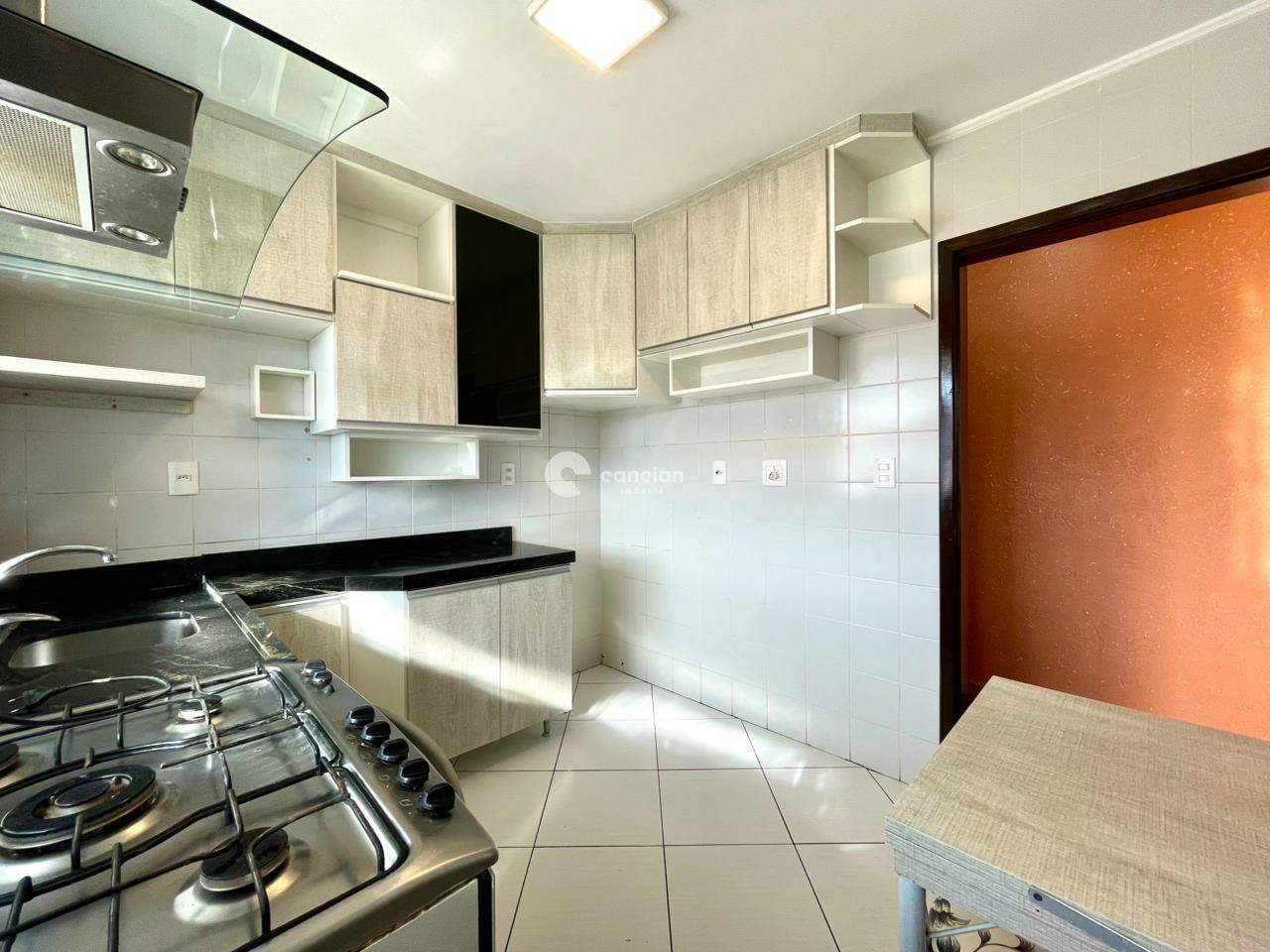 Apartamento para aluguel no Nossa Senhora das Dores: 