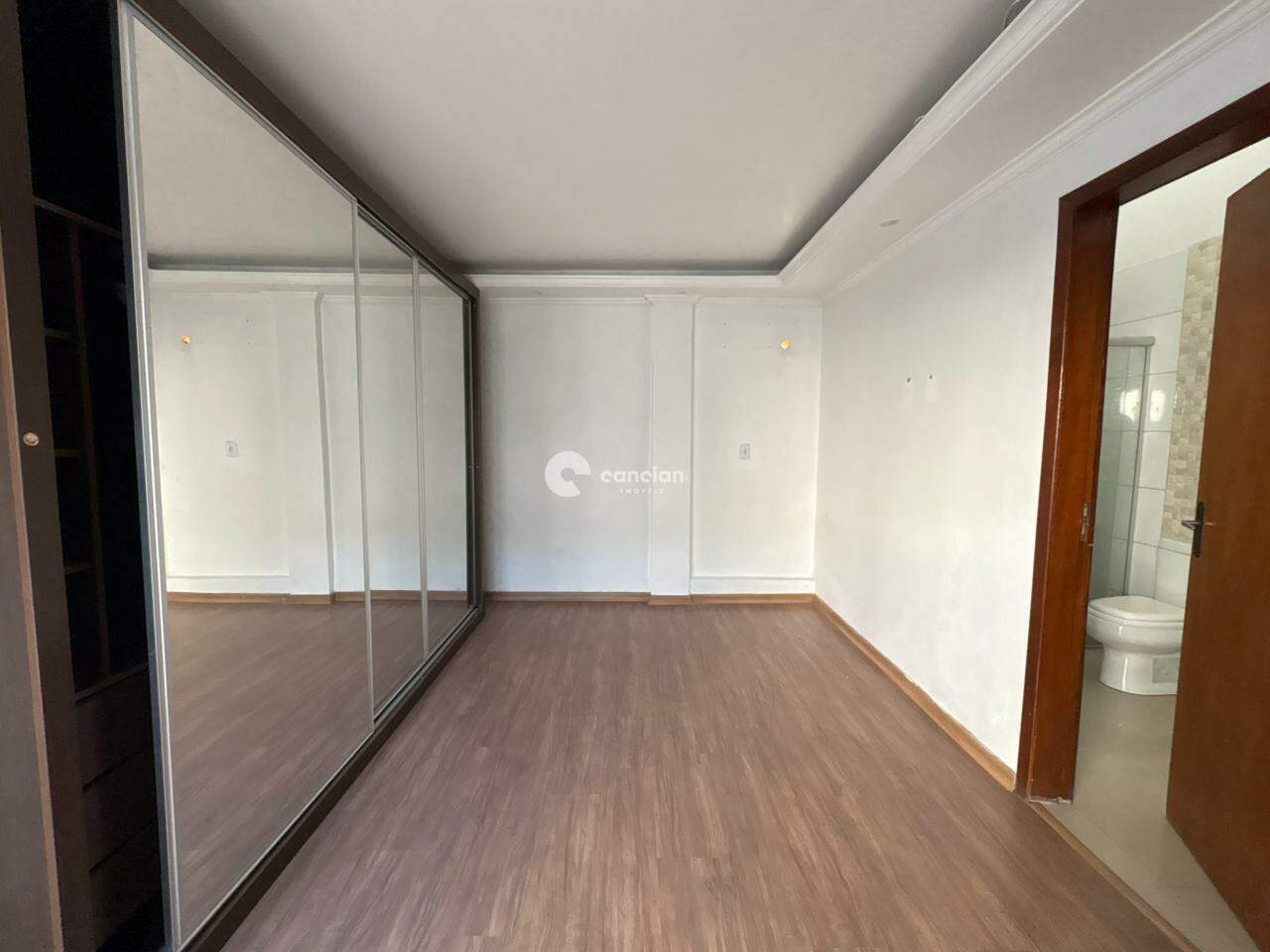 Casa à venda no Pinheiro Machado: