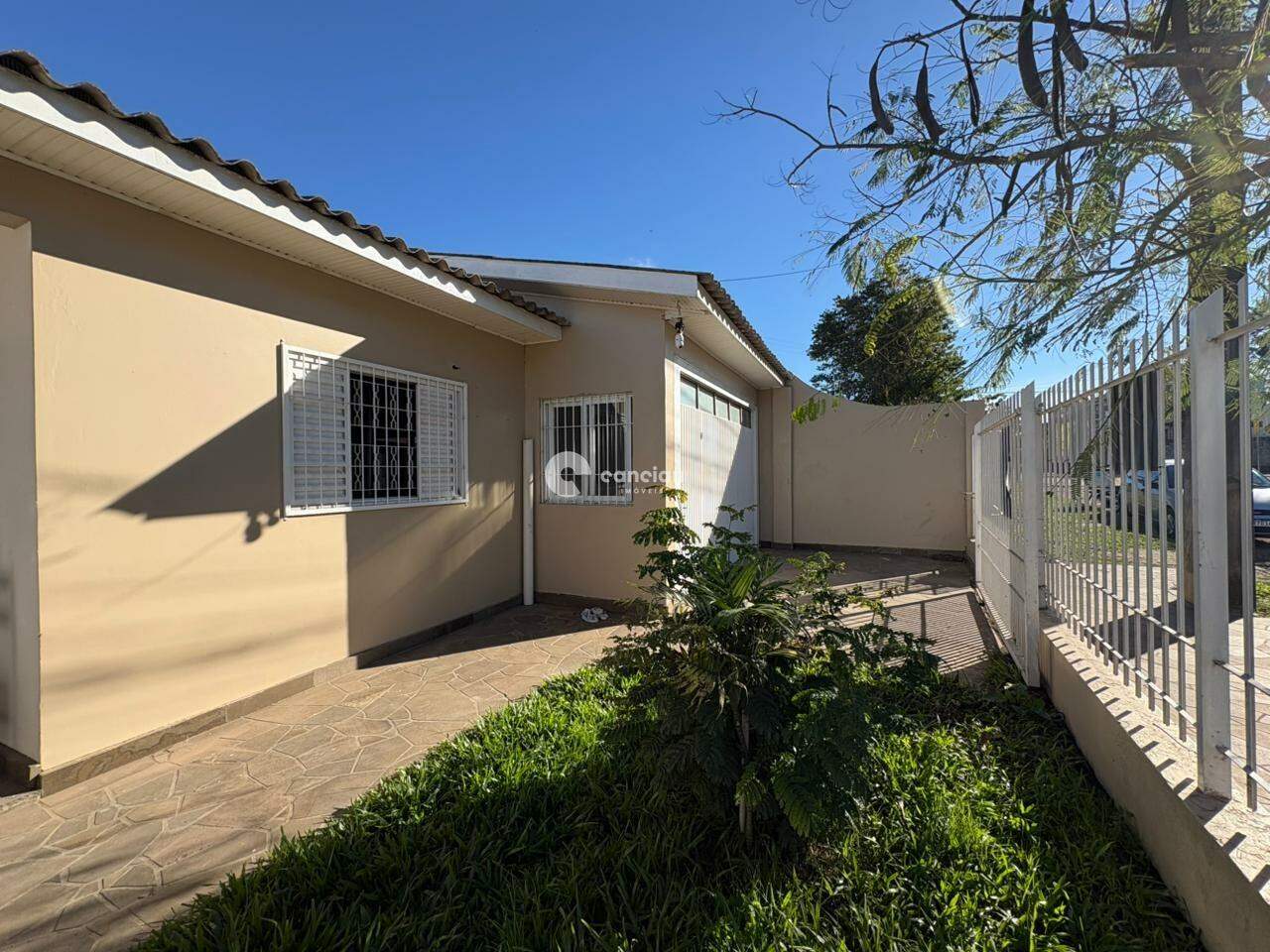Casa à venda no Pinheiro Machado: