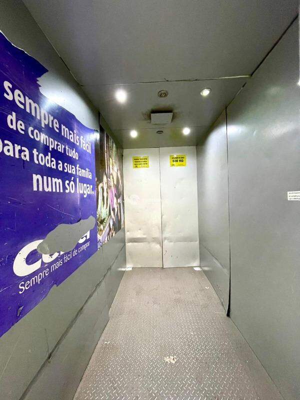 Pavilhão para aluguel no Centro: 