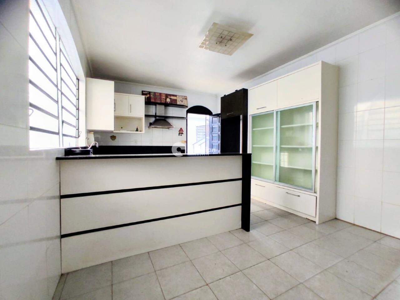 Casa para aluguel no Dom Antônio Reis: 