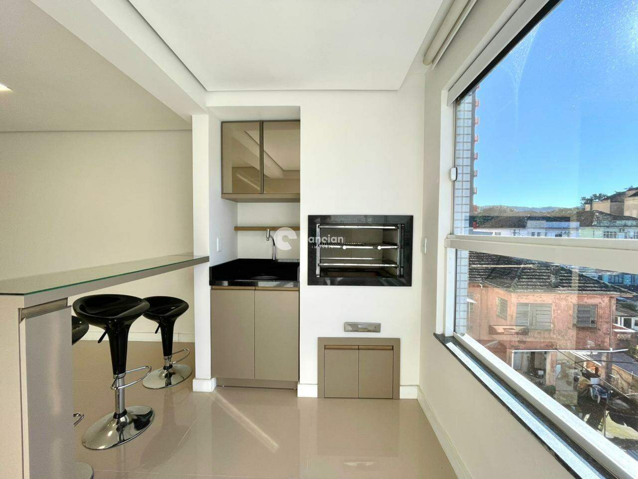 Apartamento para aluguel no Centro: