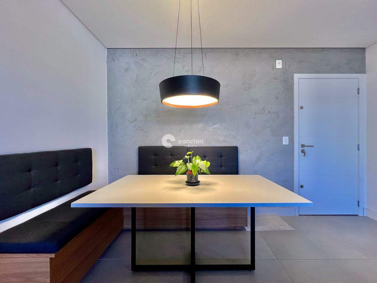 Apartamento para aluguel no Camobi: 