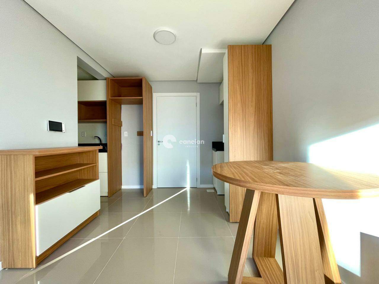 Apartamento para aluguel no Camobi: