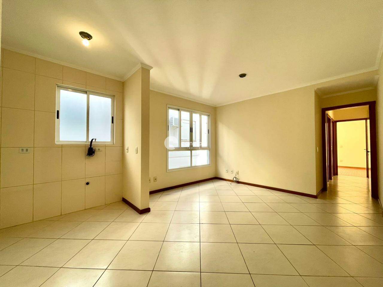 Apartamento para aluguel no Camobi: 