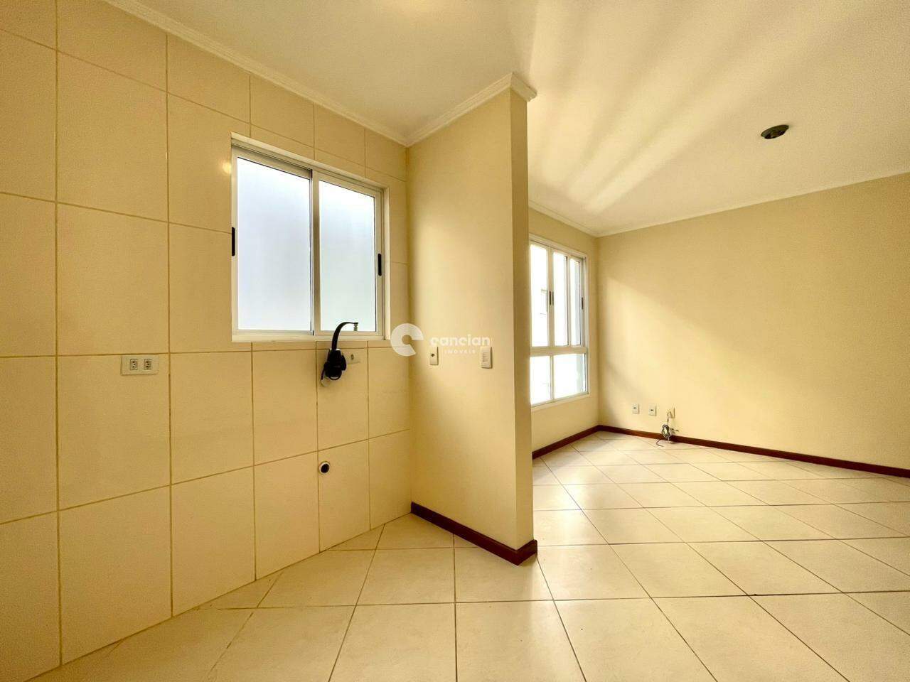 Apartamento para aluguel no Camobi: 