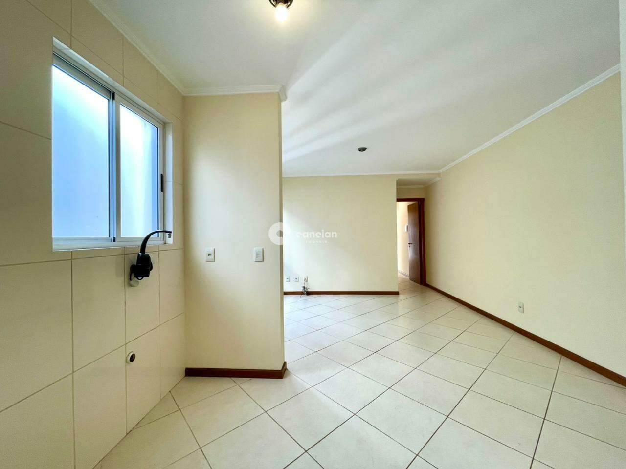 Apartamento para aluguel no Camobi: 