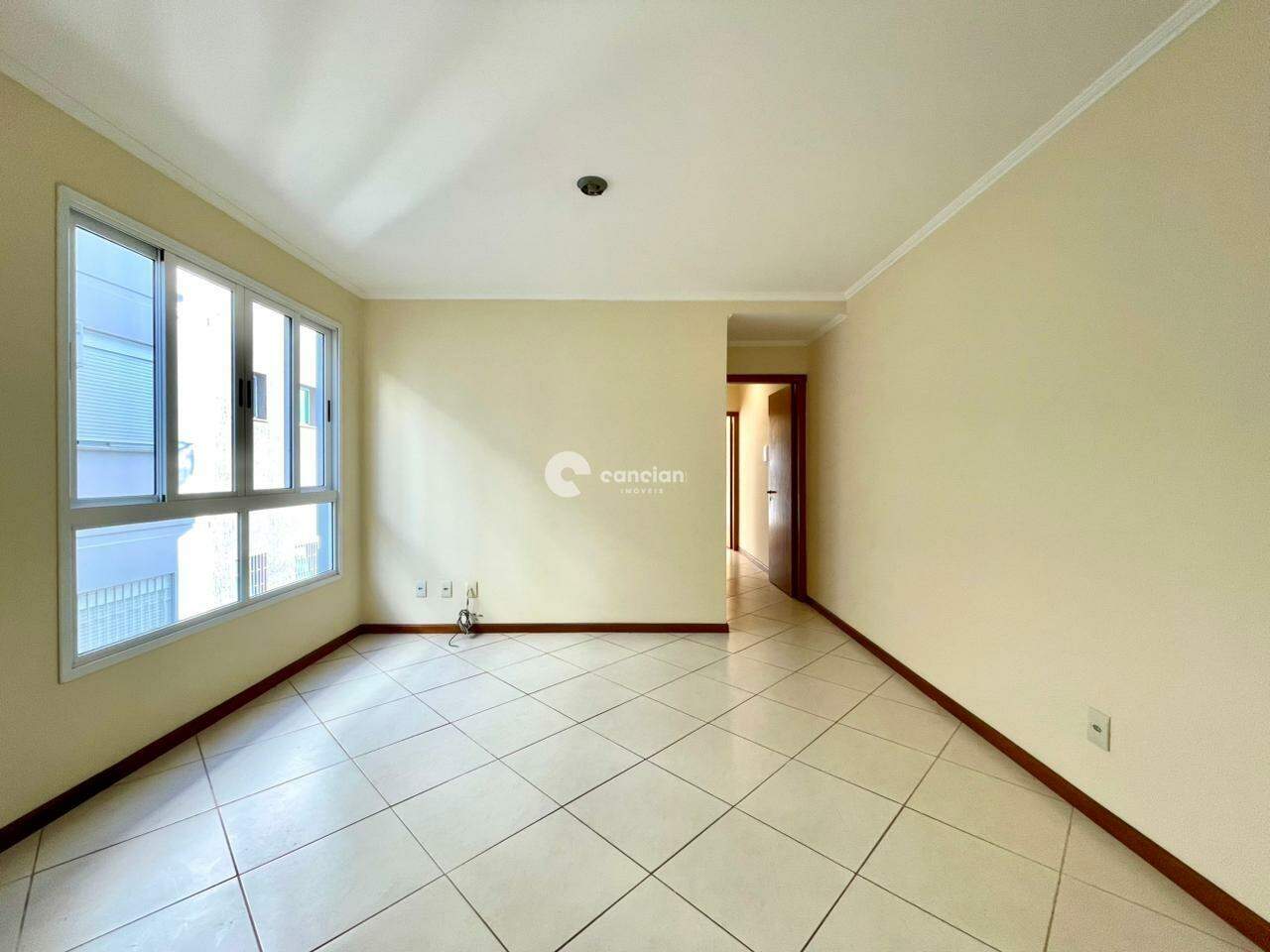 Apartamento para aluguel no Camobi: 