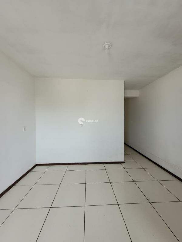 Apartamento para aluguel no Camobi: 