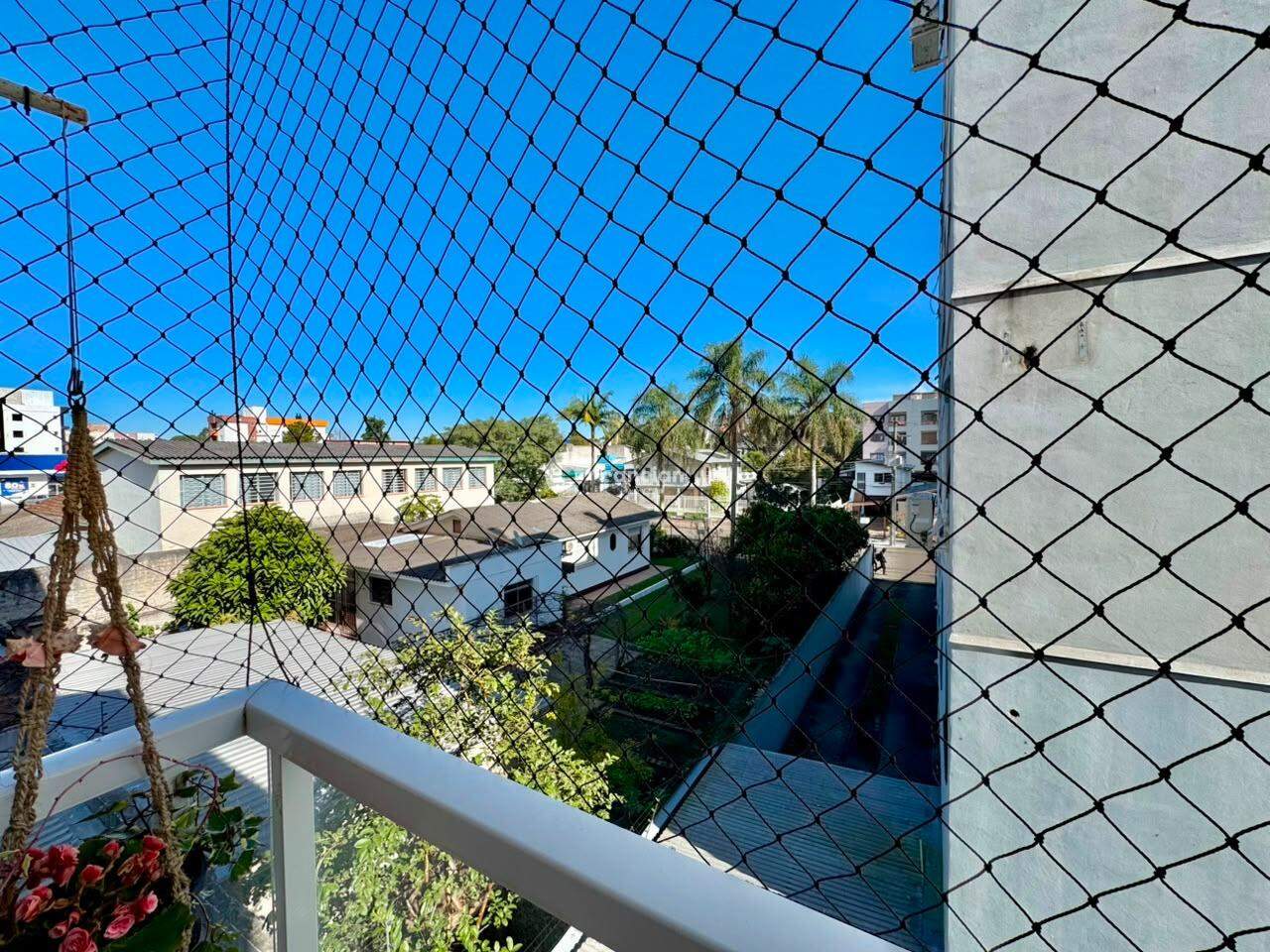 Apartamento à venda no Camobi: 