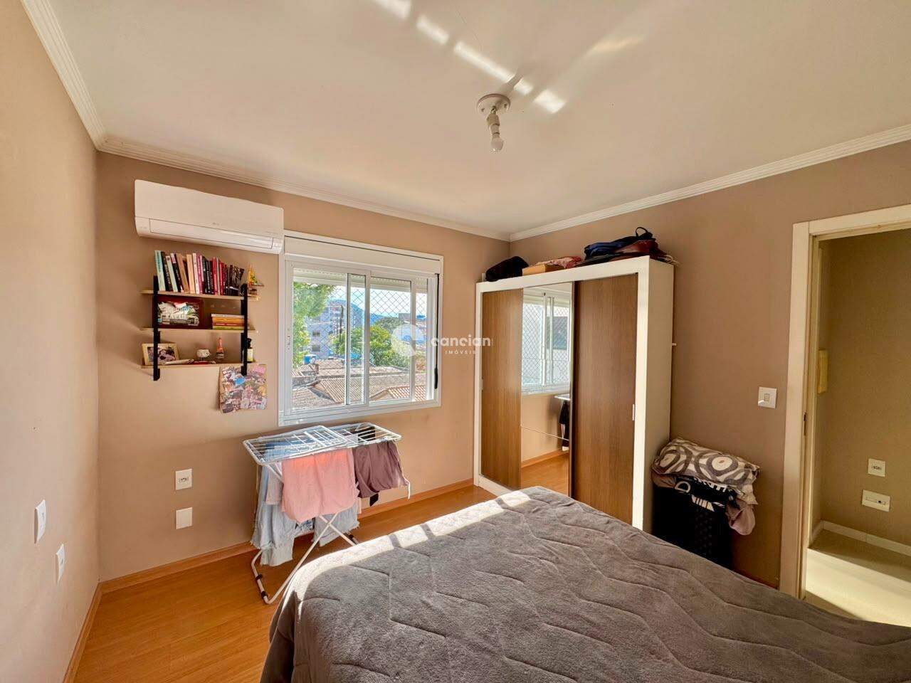 Apartamento à venda no Camobi: 