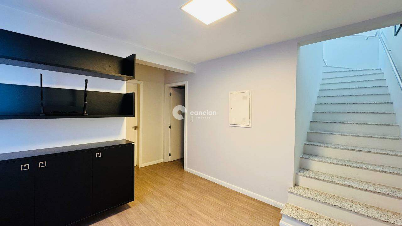 Duplex à venda no Centro: 