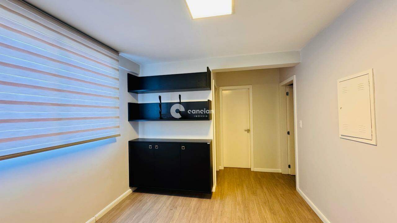 Duplex à venda no Centro: 