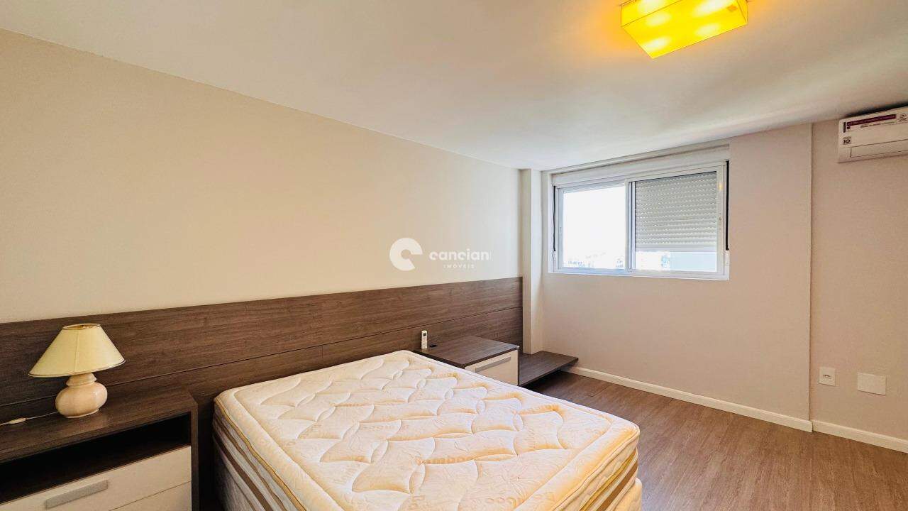 Duplex à venda no Centro: 3º dorm